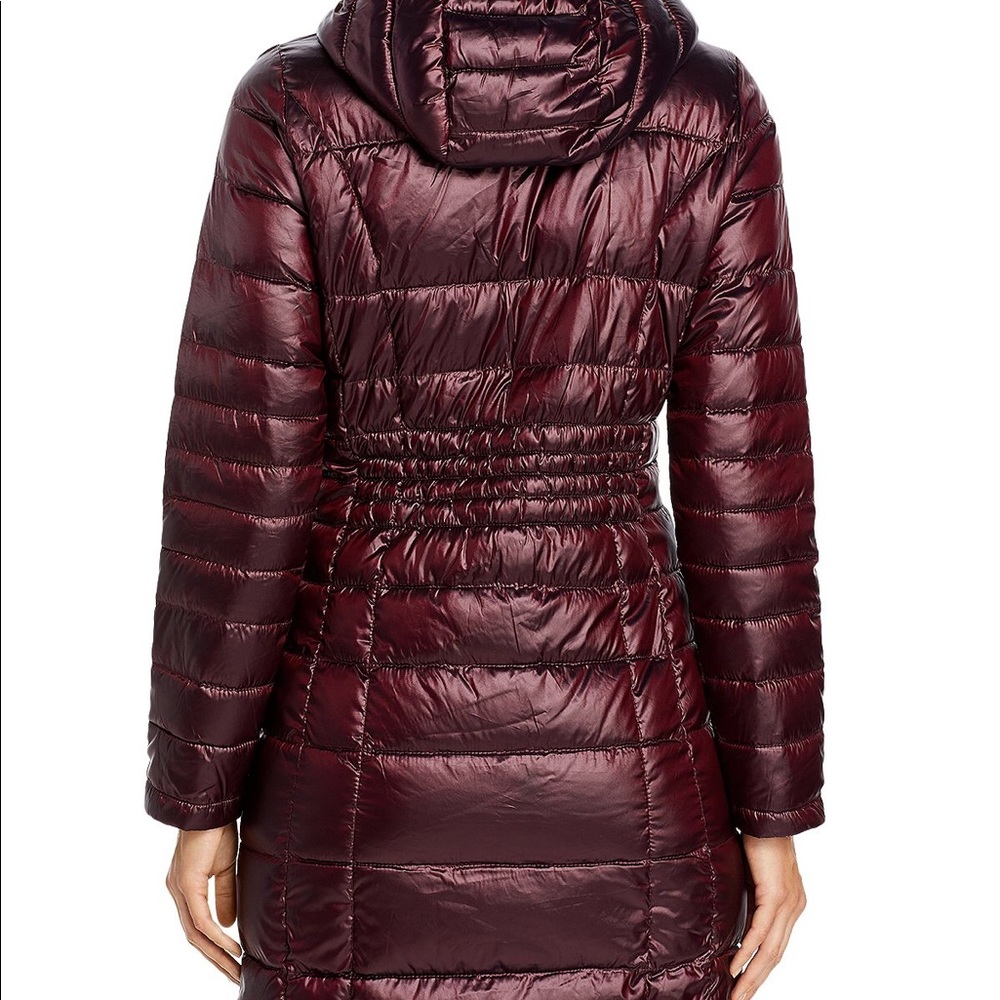 New with tags Calvin Klein packable puffer coat - Picture 3 of 3